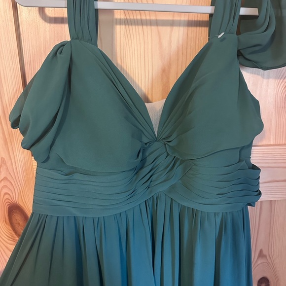 Azazie Peacock A-Line Off the Shoulder Stretch Satin Dress Size Large‎ - Picture 5 of 9